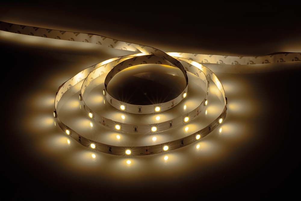 Лента светодиодная, 30SMD(5050)/m 7.2W/m 12V 5m  3000К, LS606 FERON